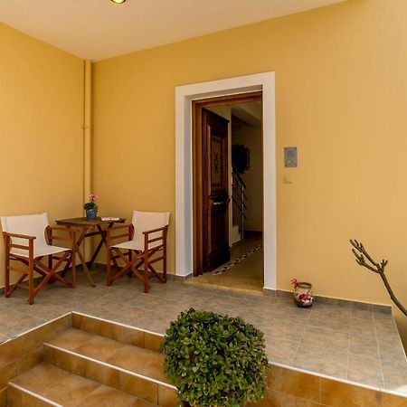 Amphitrite Beach House Chrissi Akti Chania Exterior foto