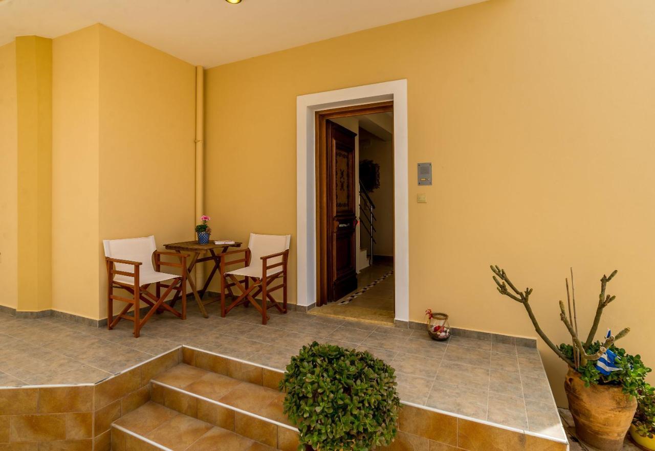 Amphitrite Beach House Chrissi Akti Chania Exterior foto